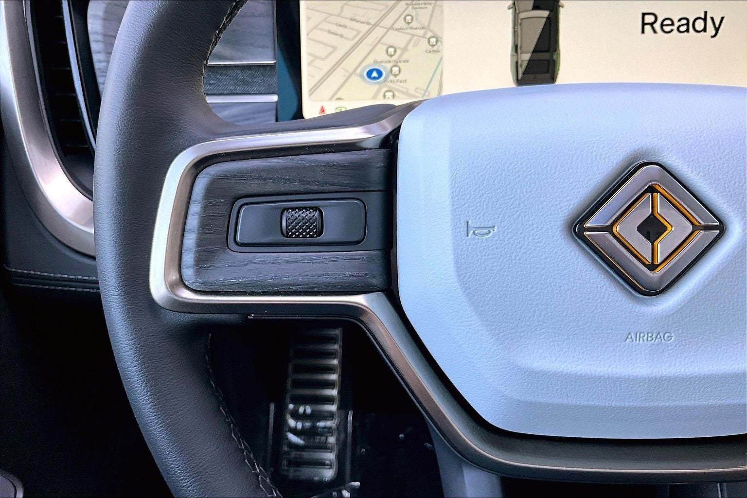 2024 Rivian R1S Adventure