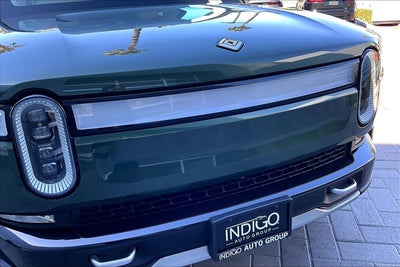 2024 Rivian R1S Adventure