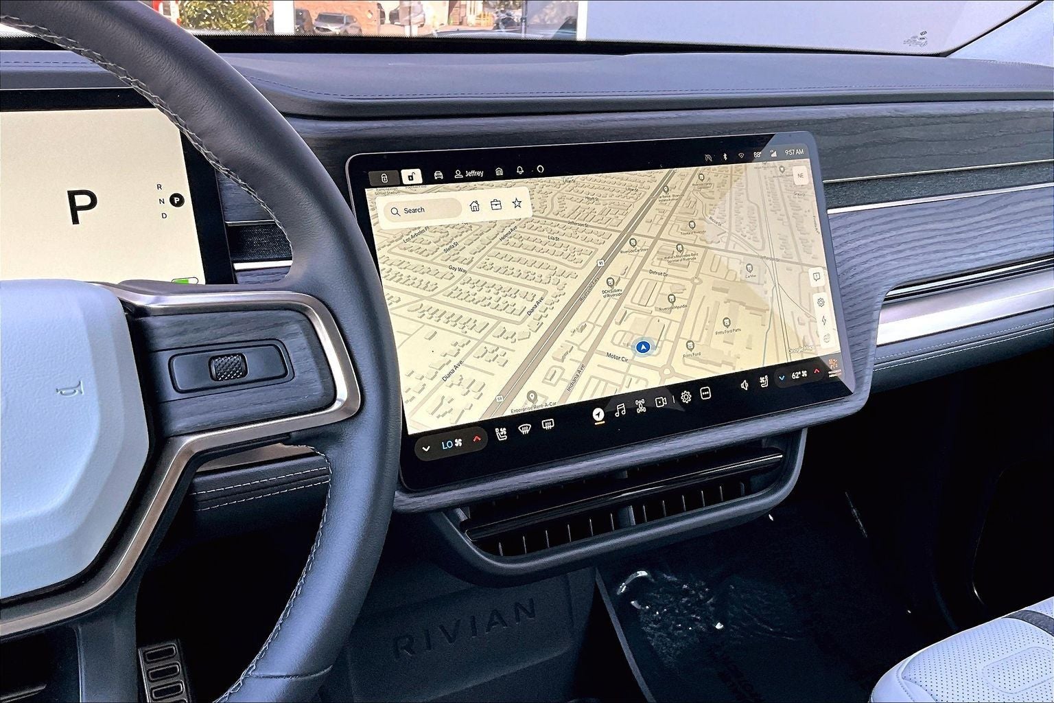 2024 Rivian R1S Adventure