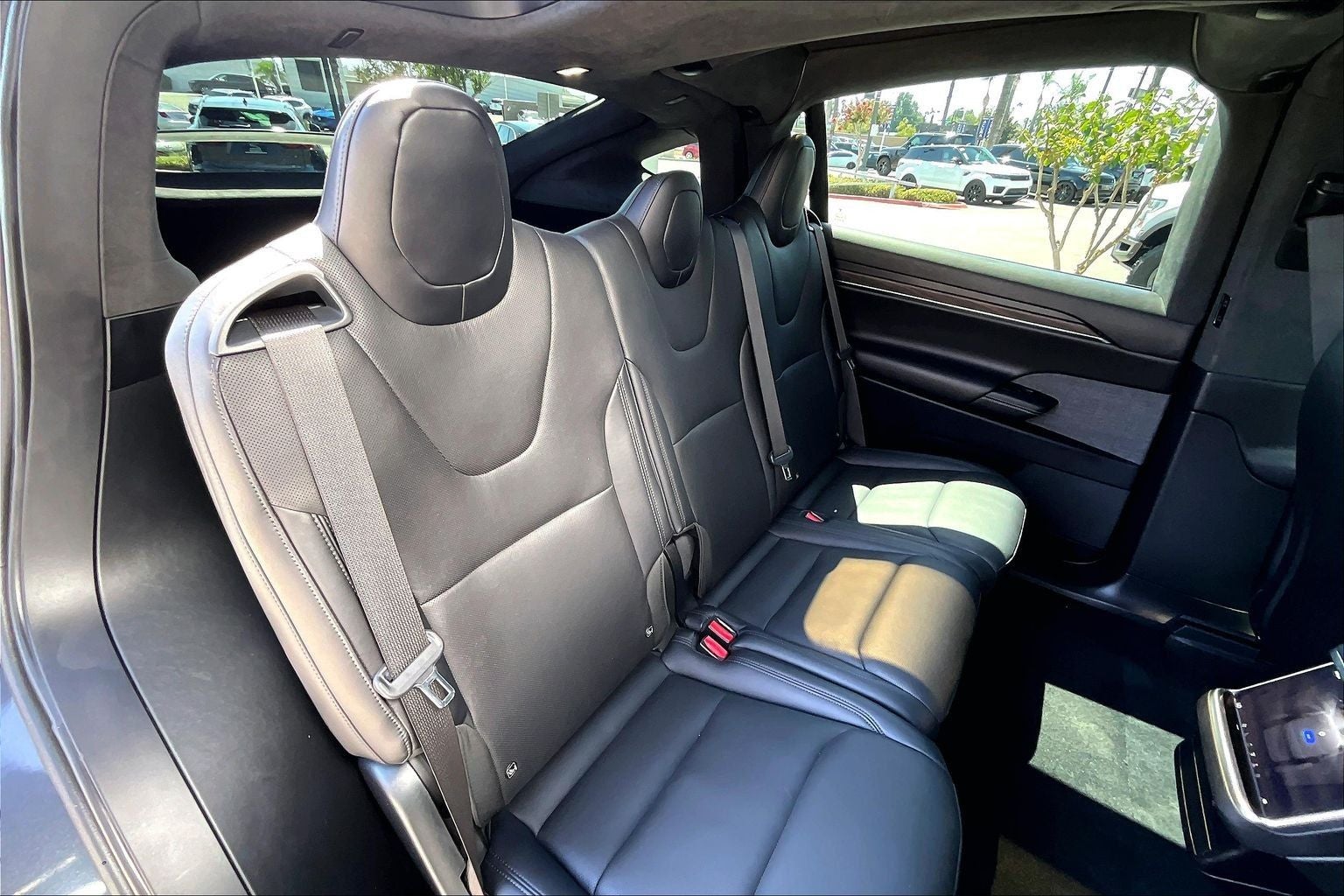 2024 Tesla Model X Base