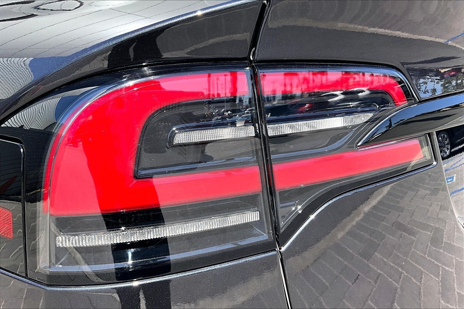 2024 Tesla Model X Base