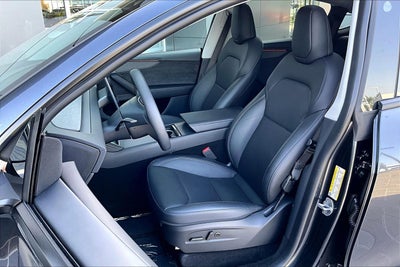 2026 Tesla Model Y Premium