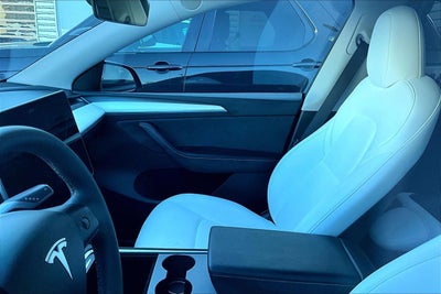 2024 Tesla Model Y Long Range