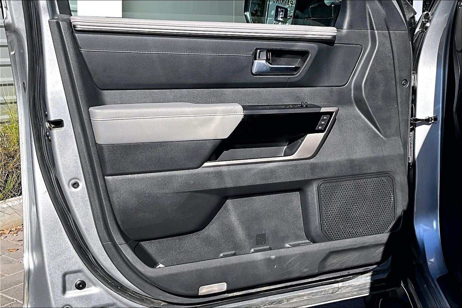 2025 Toyota Sequoia SR5