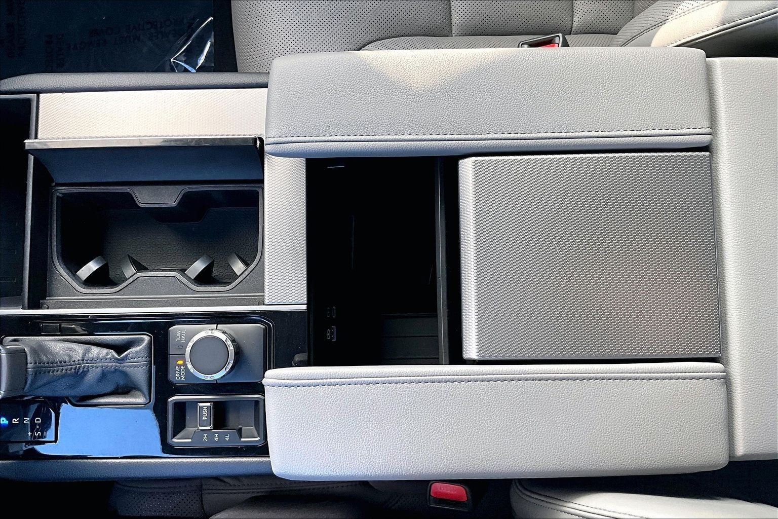 2025 Toyota Sequoia SR5