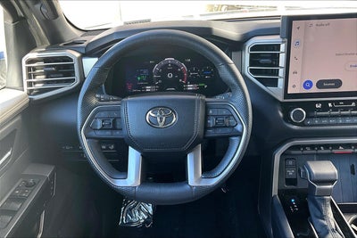 2025 Toyota Sequoia SR5