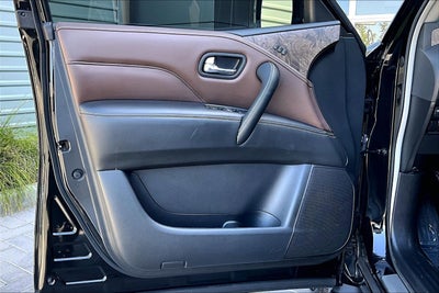 2024 INFINITI QX80 Premium Select