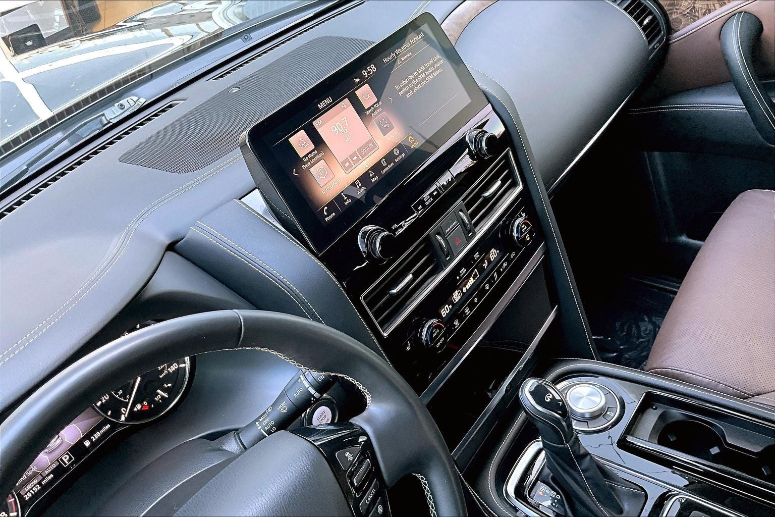 2024 INFINITI QX80 Premium Select
