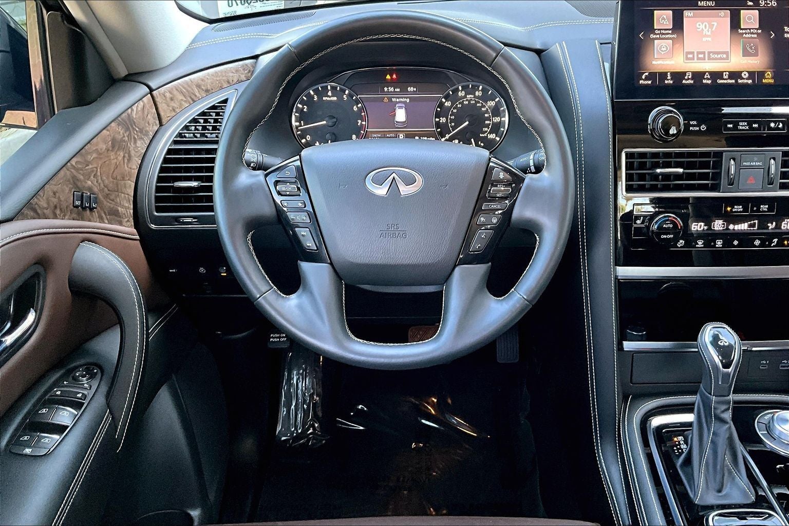 2024 INFINITI QX80 Premium Select