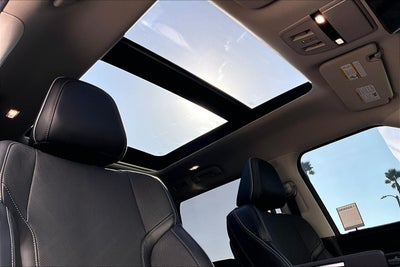 2025 INFINITI QX80 LUXE