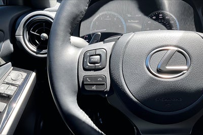 2025 Lexus IS 300