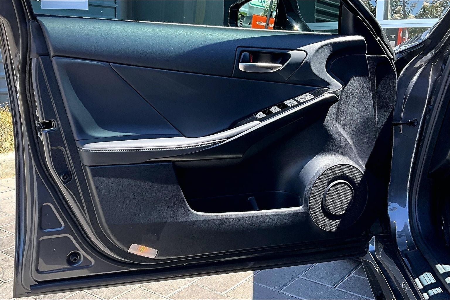 2025 Lexus IS 300