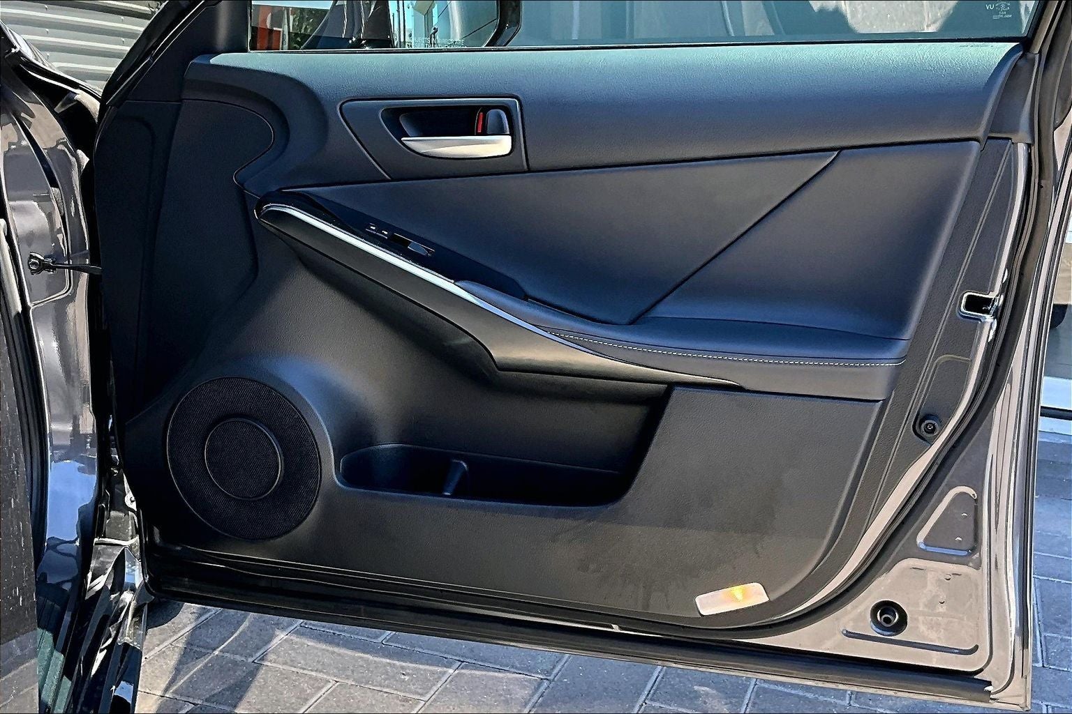 2025 Lexus IS 300