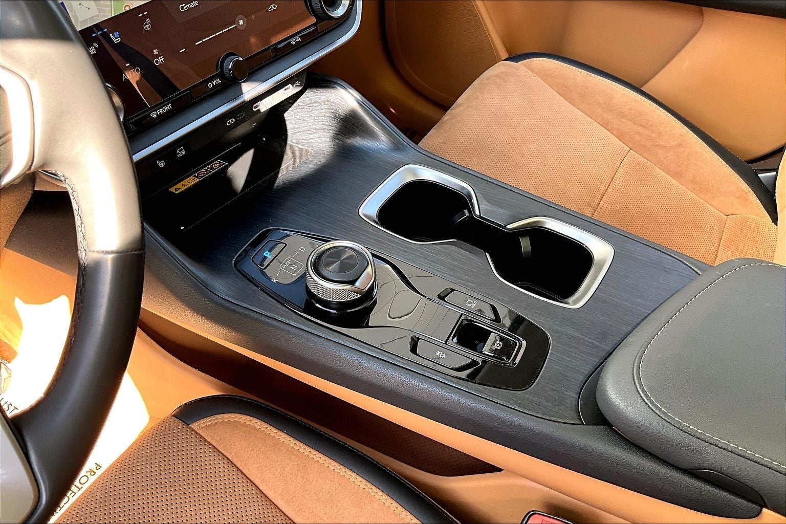 2025 Lexus RZ 300e Luxury