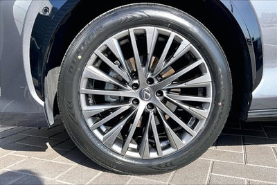 2025 Lexus RZ 300e Luxury