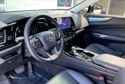 2025 Lexus NX 350h Premium