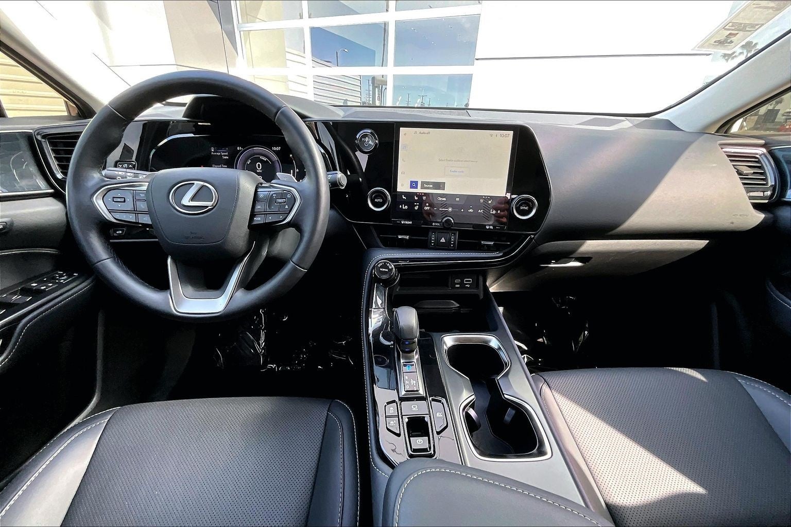 2025 Lexus NX 350h Premium