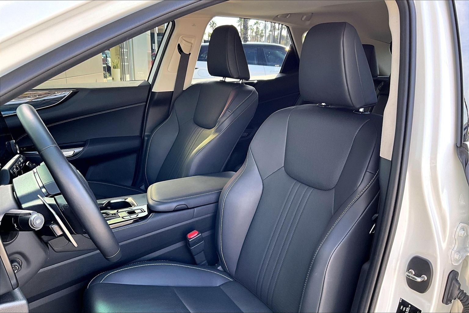 2025 Lexus NX 350h Premium