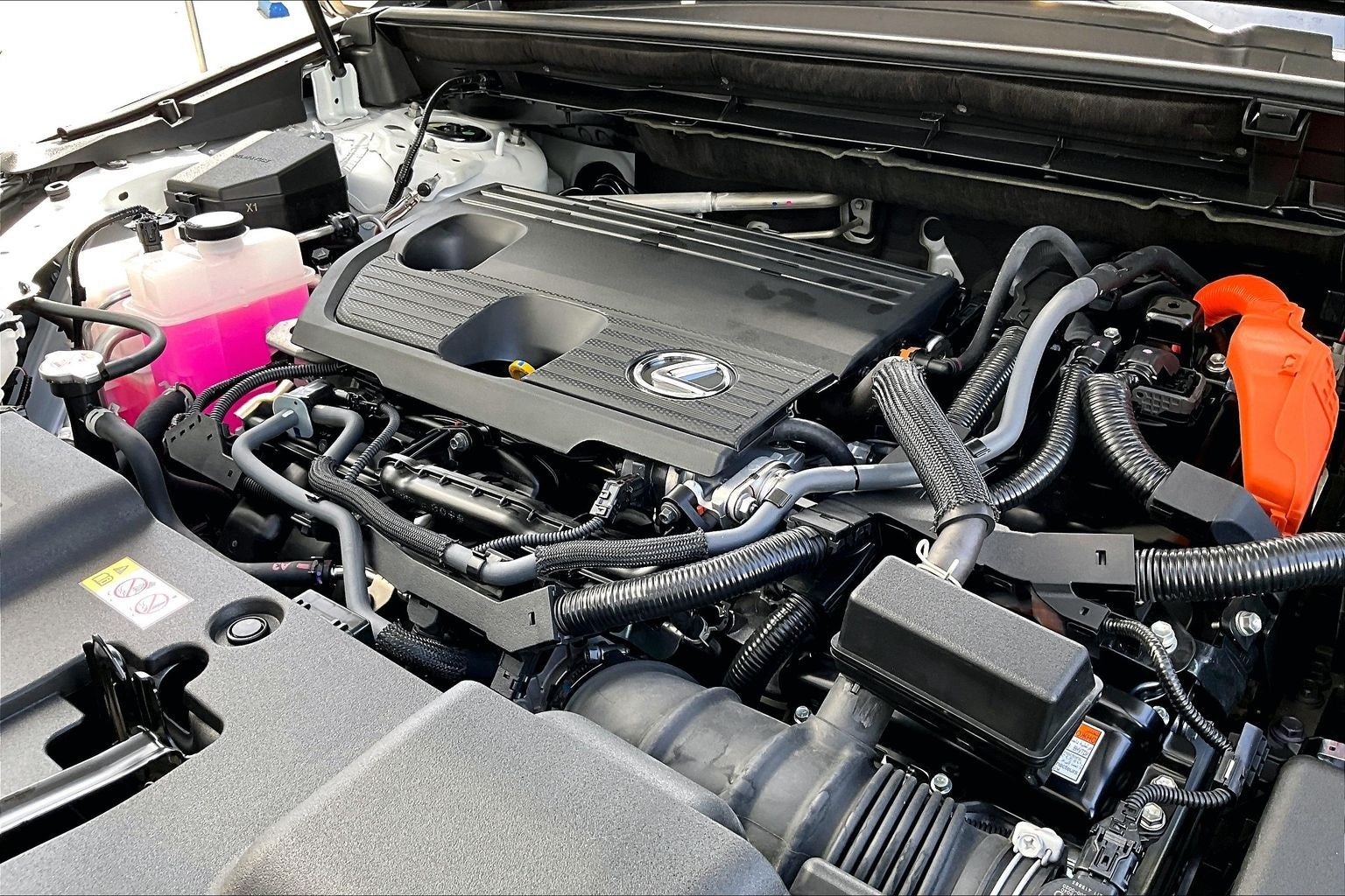 2025 Lexus NX 350h Premium