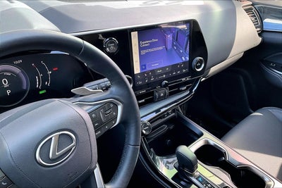 2025 Lexus NX 350h Premium