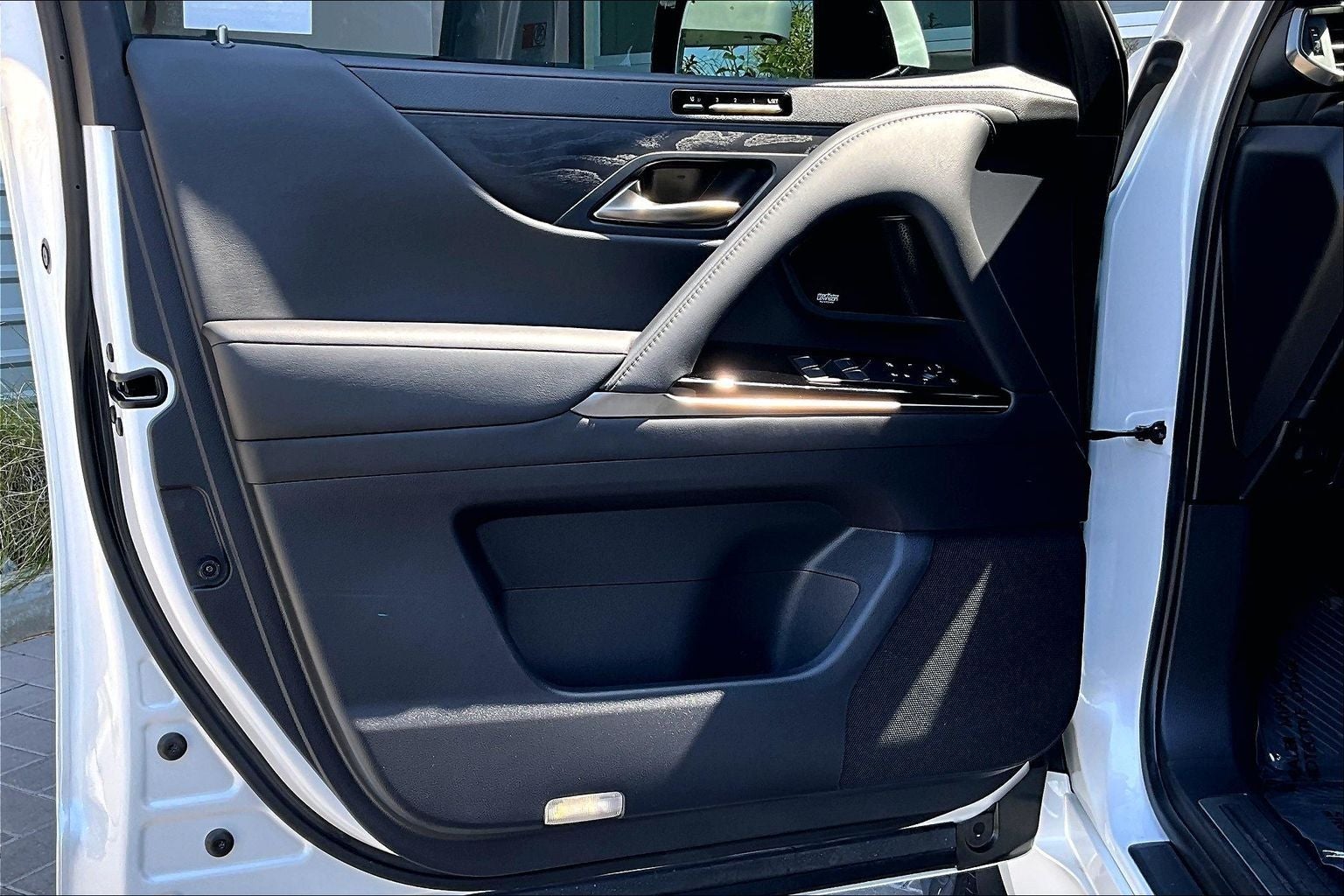 2022 Lexus LX 600 Ultra Luxury