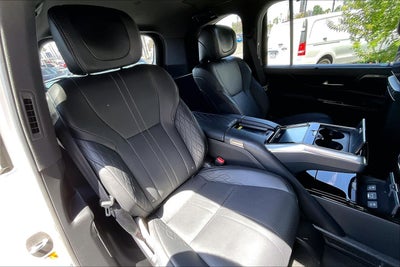2022 Lexus LX 600 Ultra Luxury
