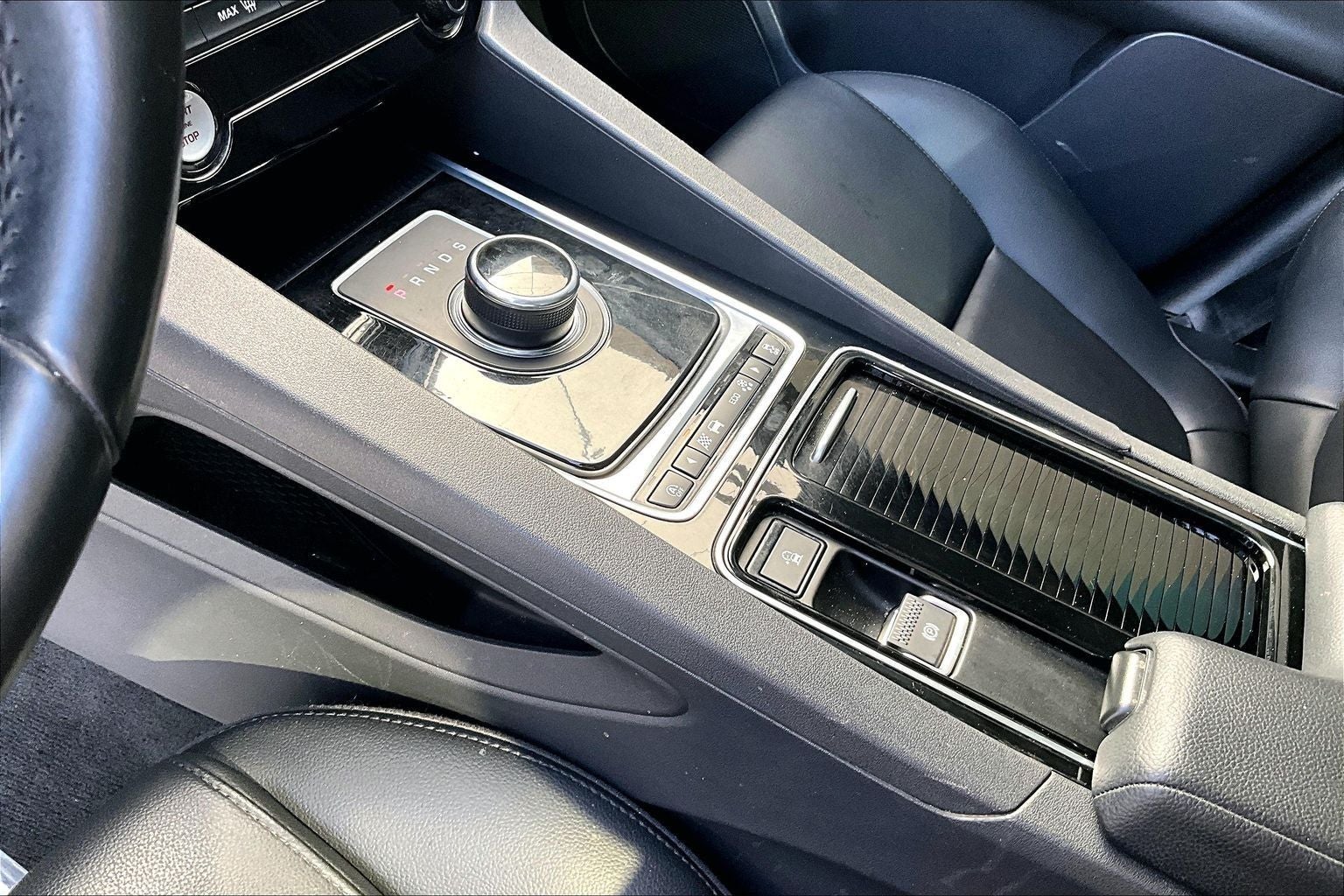 2018 Jaguar F-PACE 35t Premium