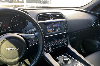 2018 Jaguar F-PACE 35t Premium