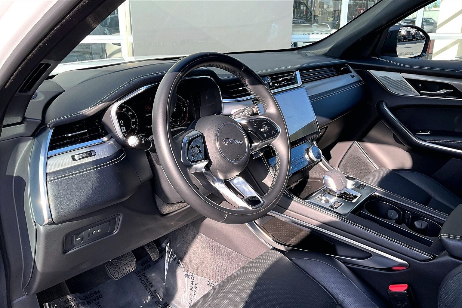 2025 Jaguar F-PACE P250 R-Dynamic S