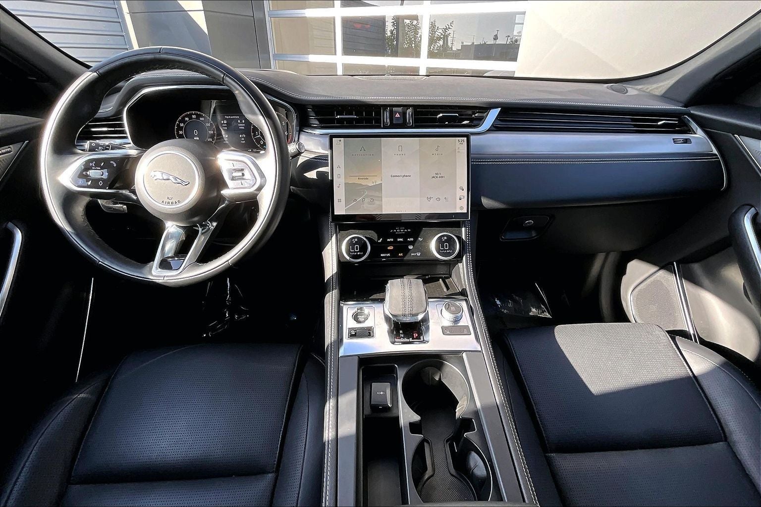 2025 Jaguar F-PACE P250 R-Dynamic S