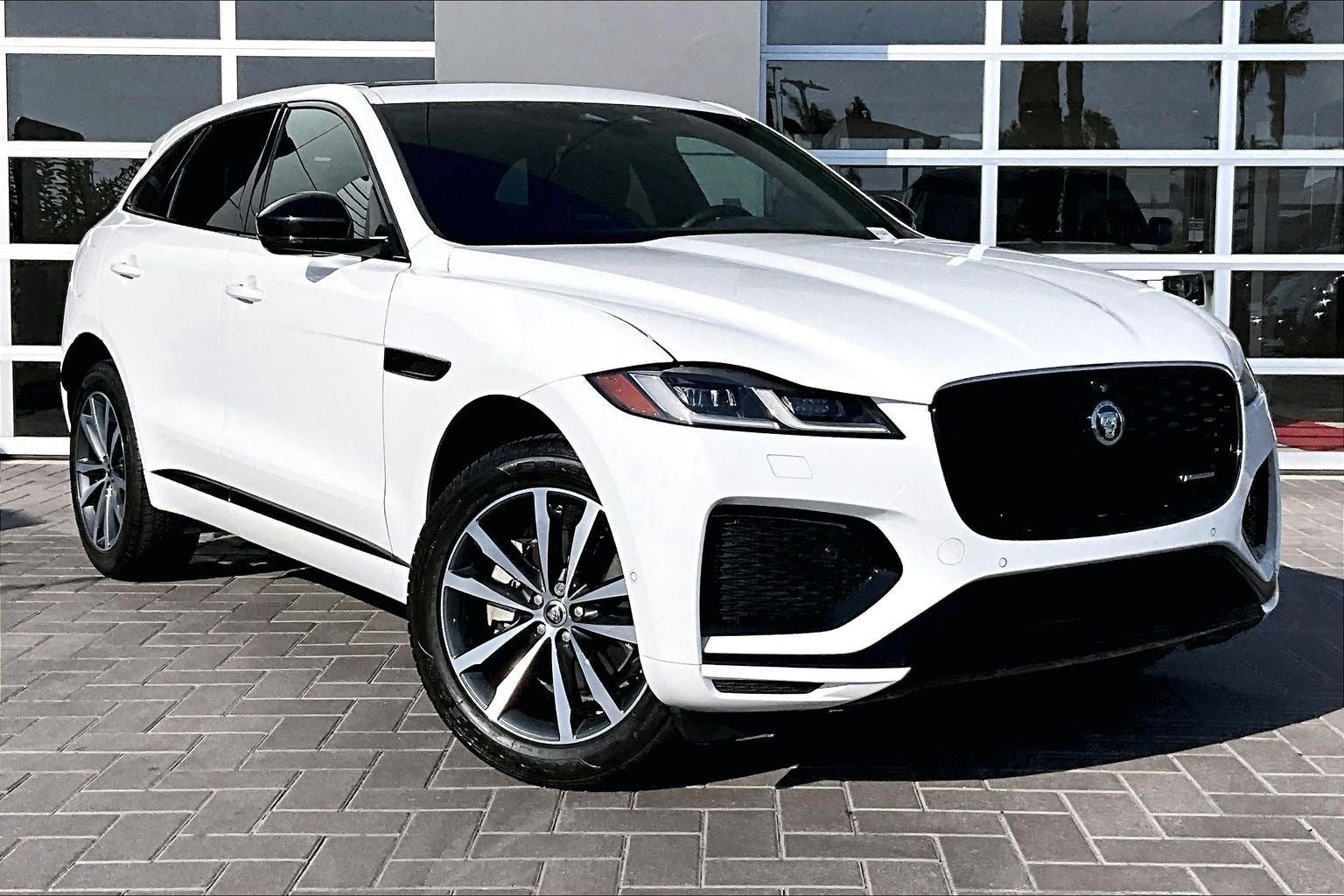 2025 Jaguar F-PACE P250 R-Dynamic S