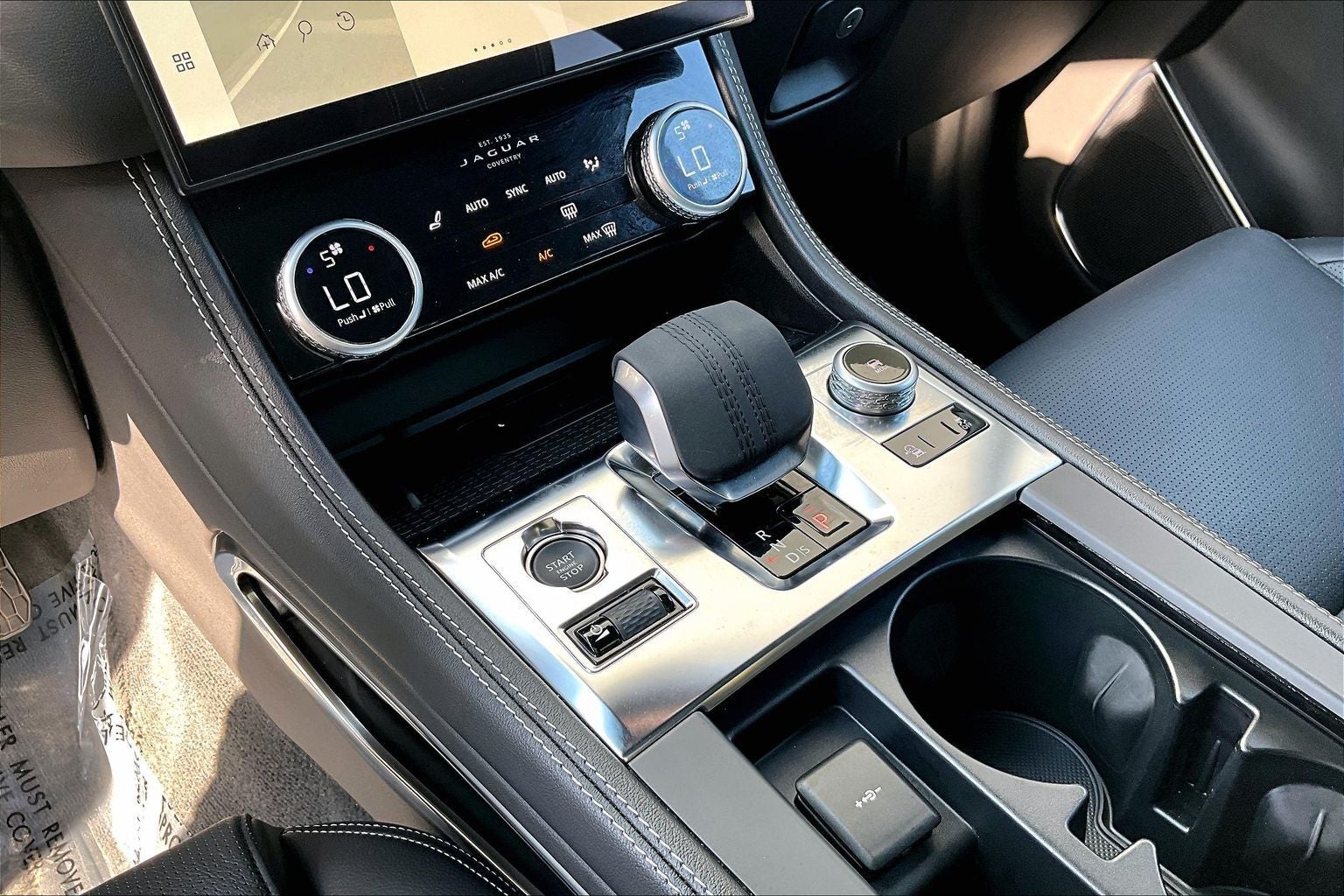 2025 Jaguar F-PACE P250 R-Dynamic S