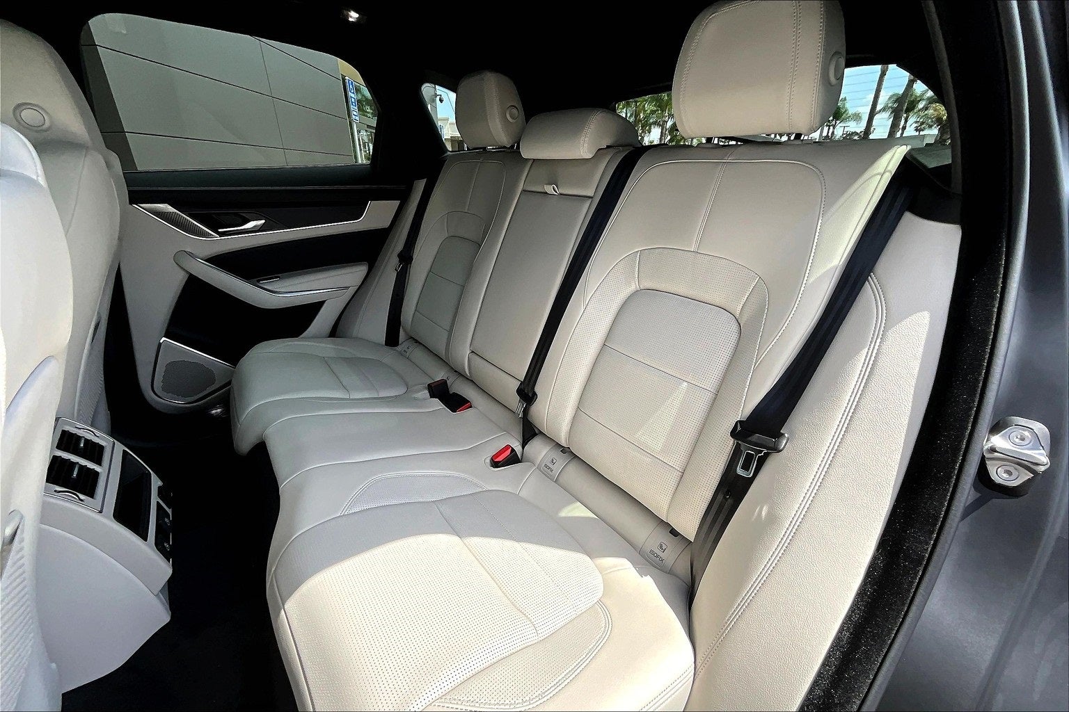 2026 Jaguar F-PACE P250 R-Dynamic S