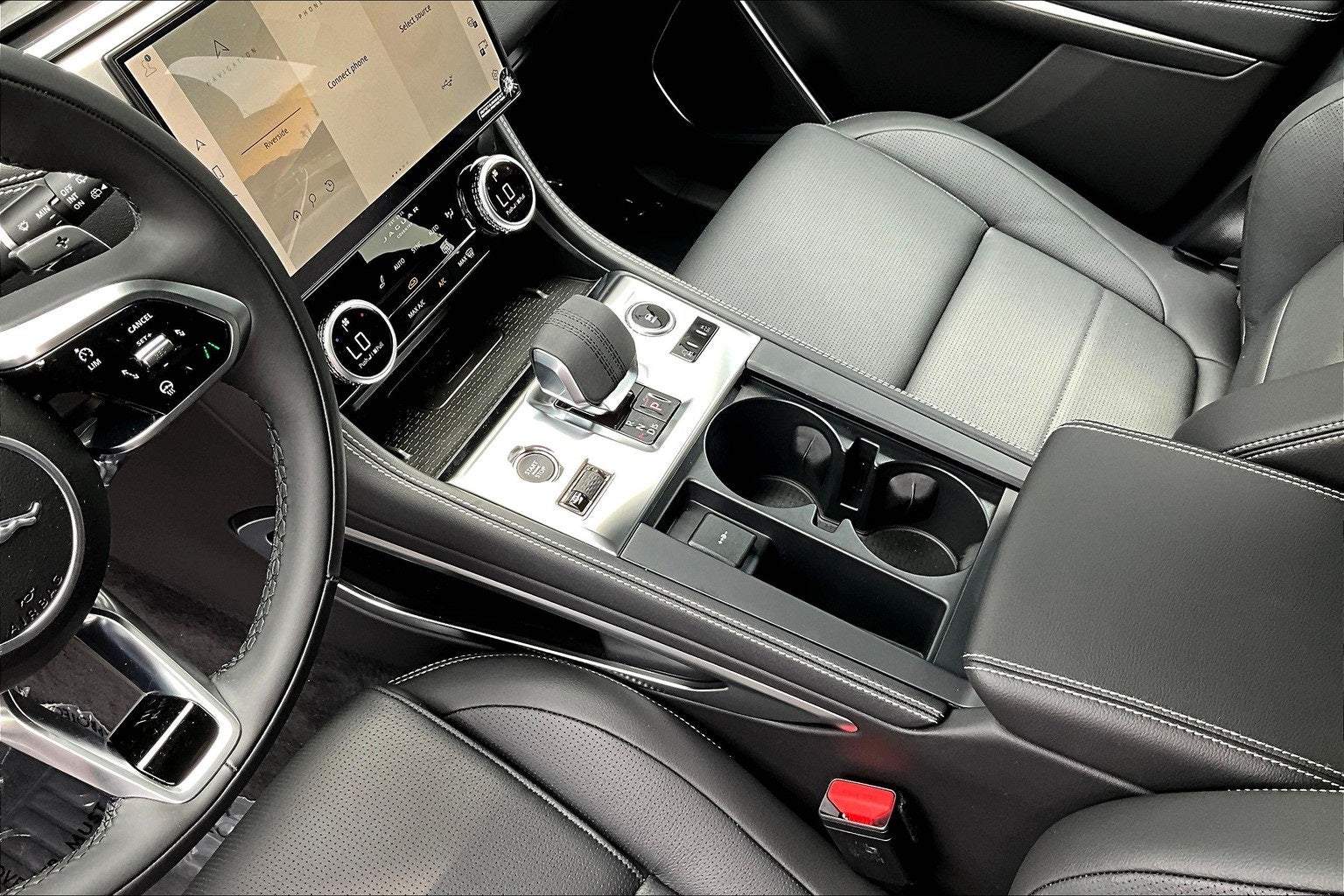 2026 Jaguar F-PACE P250 R-Dynamic S