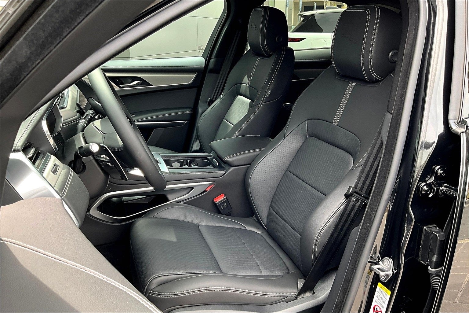 2026 Jaguar F-PACE P250 R-Dynamic S