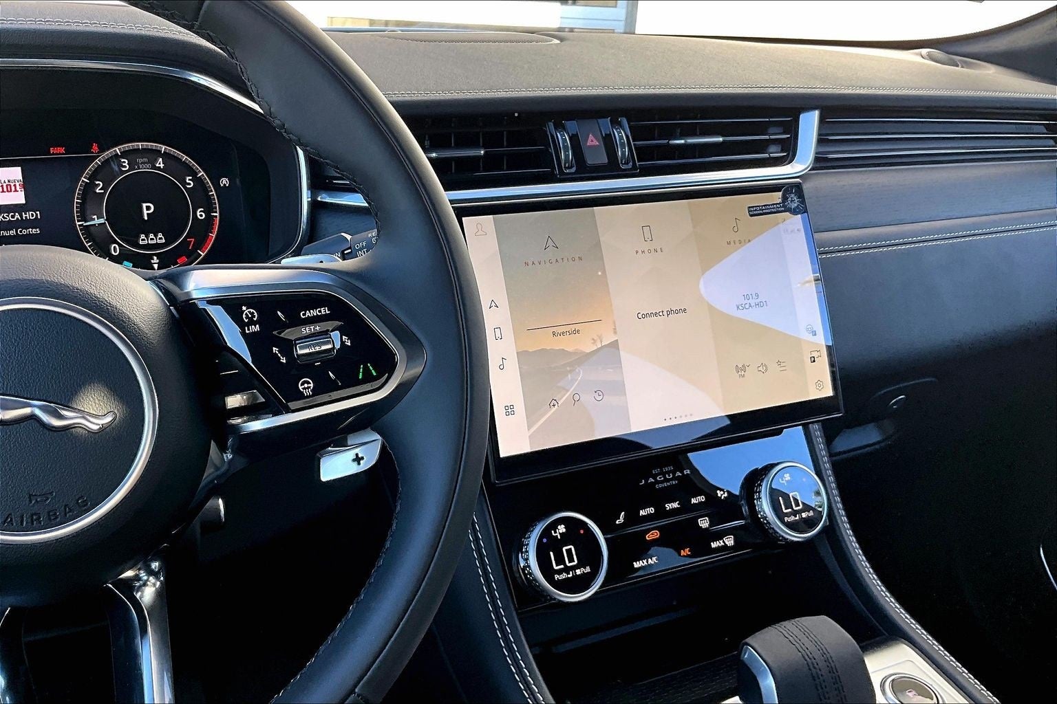 2026 Jaguar F-PACE P250 R-Dynamic S