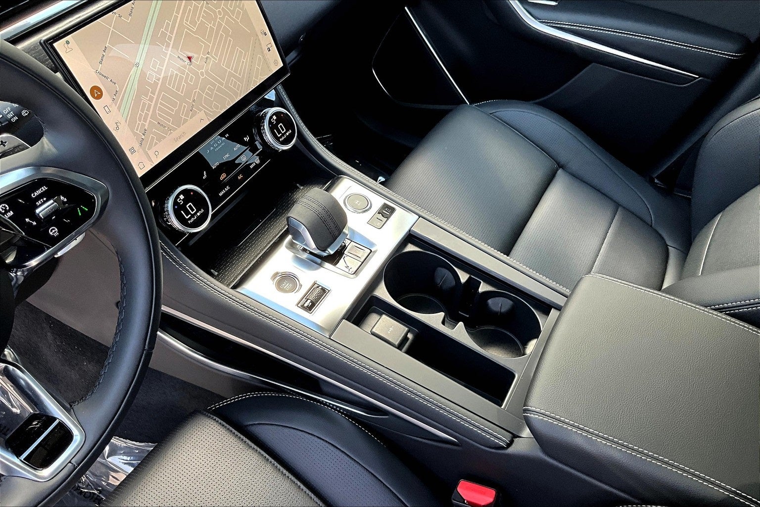 2026 Jaguar F-PACE P250 R-Dynamic S