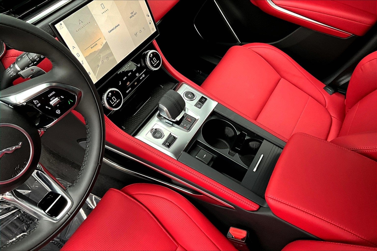 2026 Jaguar F-PACE P250 R-Dynamic S