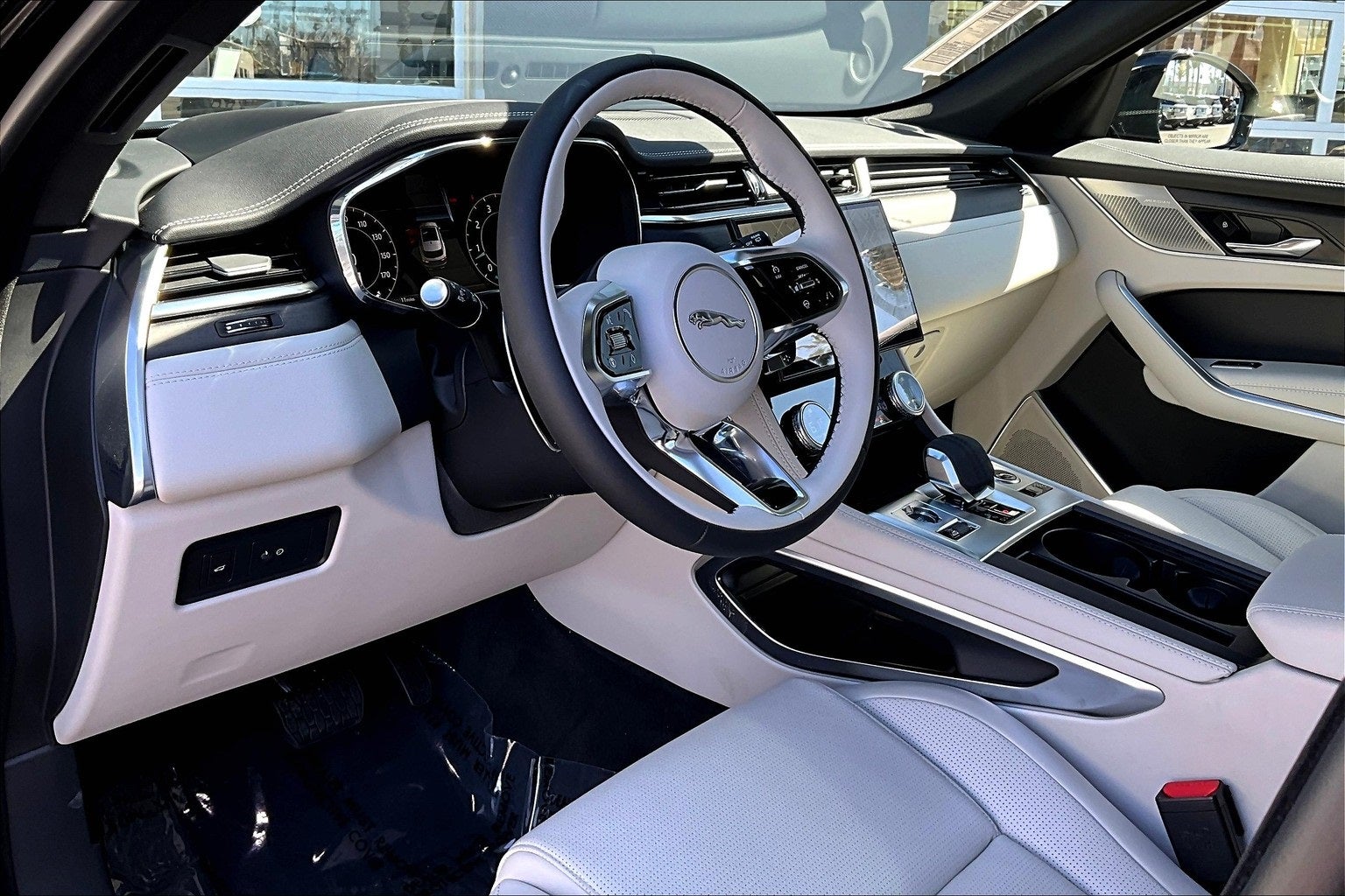 2026 Jaguar F-PACE P250 R-Dynamic S