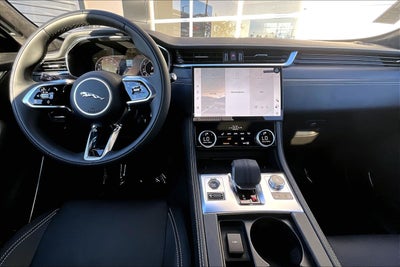 2026 Jaguar F-PACE P250 R-Dynamic S