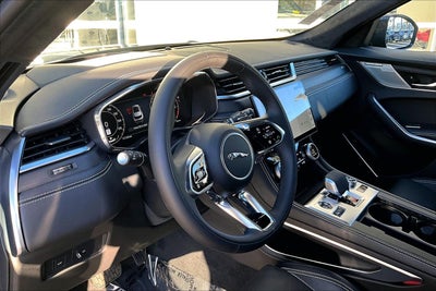 2026 Jaguar F-PACE P250 R-Dynamic S