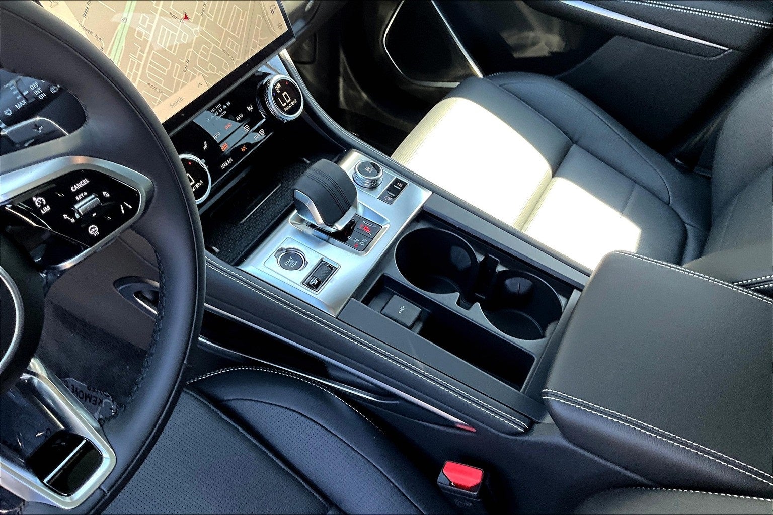 2026 Jaguar F-PACE P250 R-Dynamic S