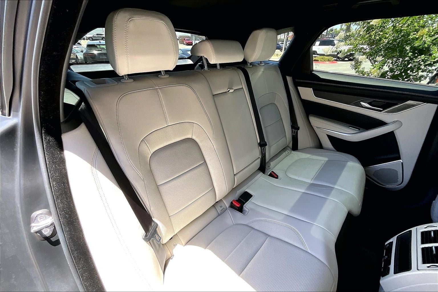 2026 Jaguar F-PACE P250 R-Dynamic S