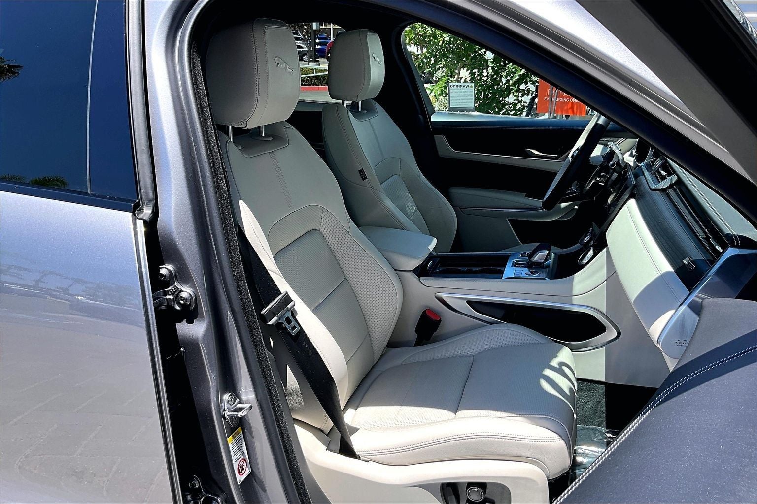 2026 Jaguar F-PACE P250 R-Dynamic S