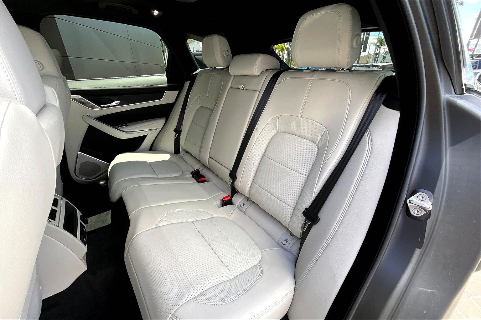 2026 Jaguar F-PACE P250 R-Dynamic S