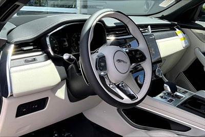 2026 Jaguar F-PACE P250 R-Dynamic S