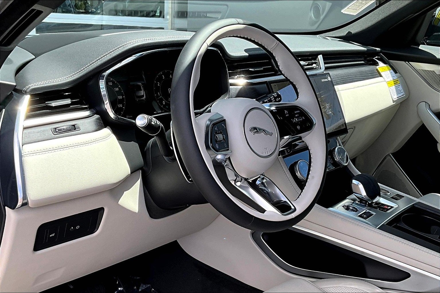 2026 Jaguar F-PACE P250 R-Dynamic S