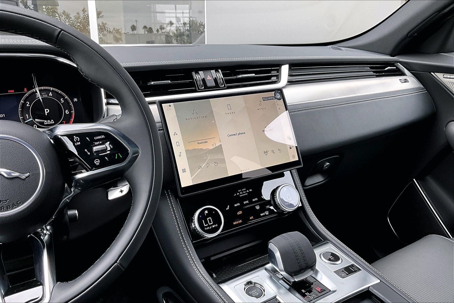 2026 Jaguar F-PACE P250 R-Dynamic S