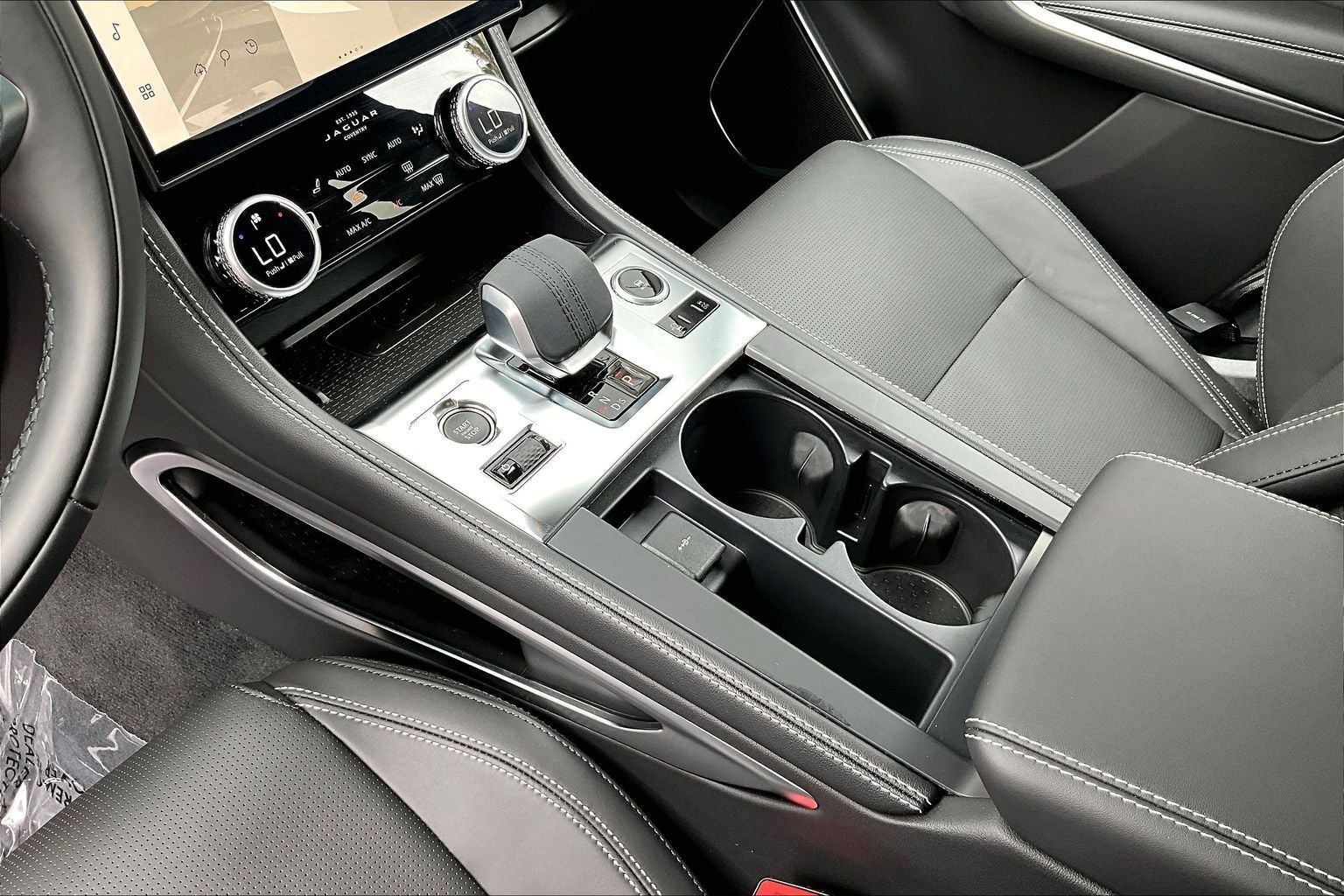 2026 Jaguar F-PACE P250 R-Dynamic S