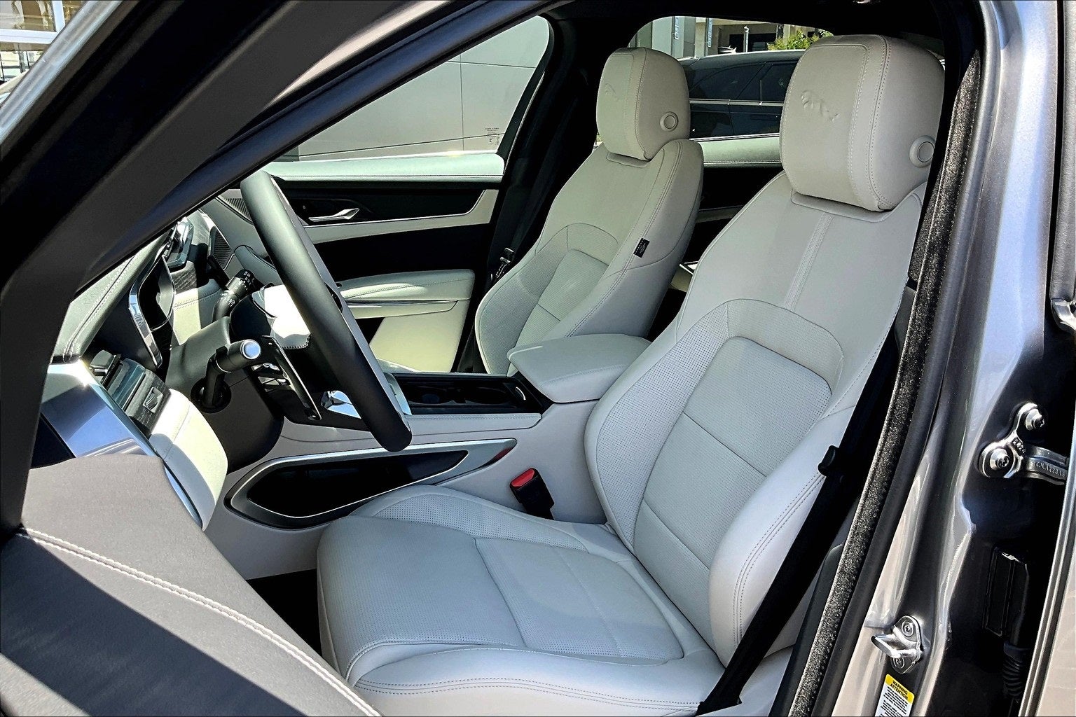 2026 Jaguar F-PACE P250 R-Dynamic S